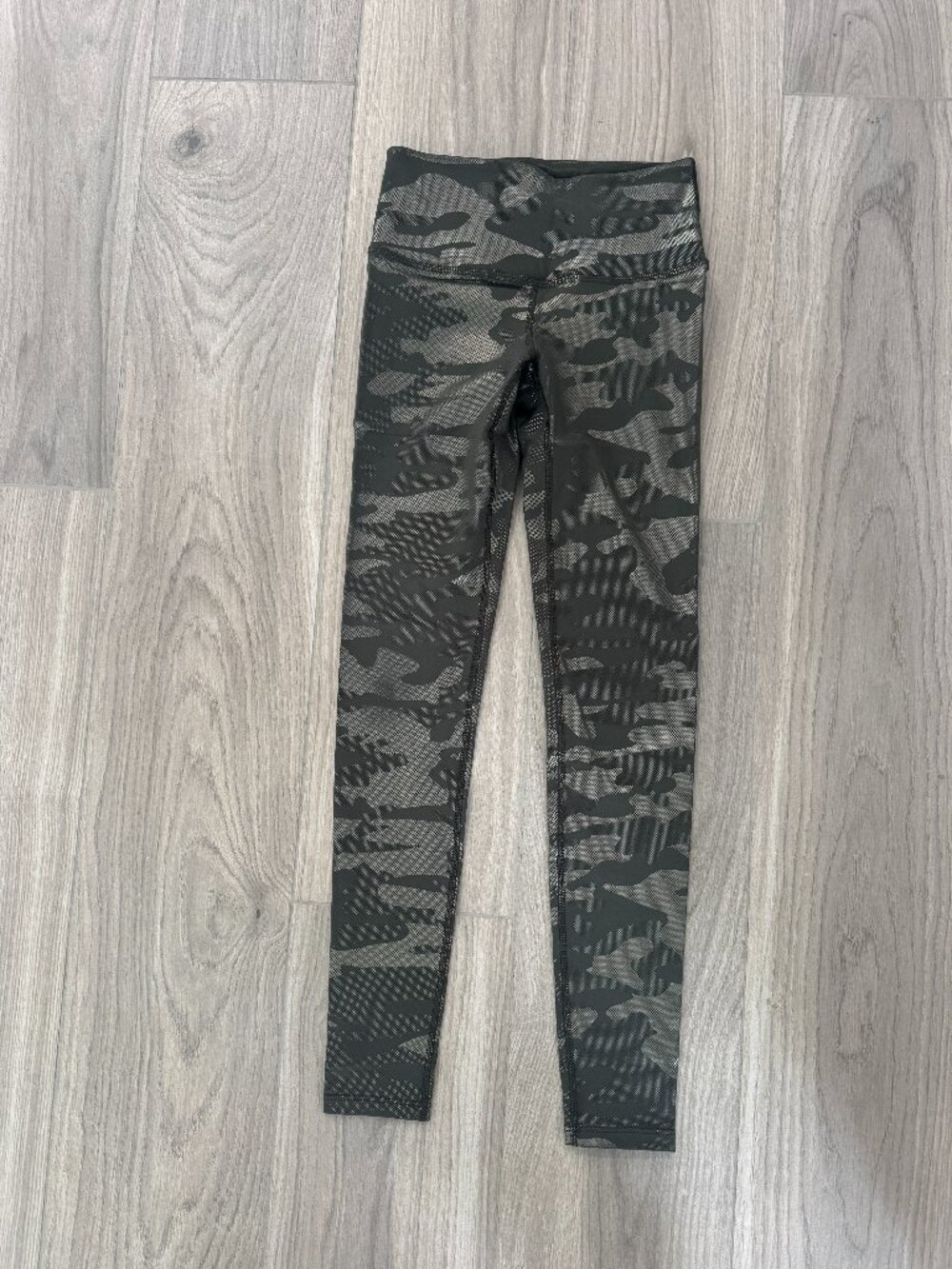 Noli leggings - metallic green camo